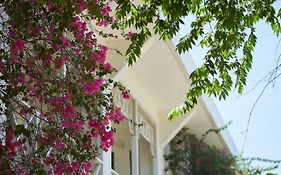 Isla Indah Retreat Boutique Hotel